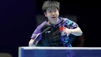 博万体育-孙颖莎王曼昱王艺迪各拿一分 中国3-0进女团四强